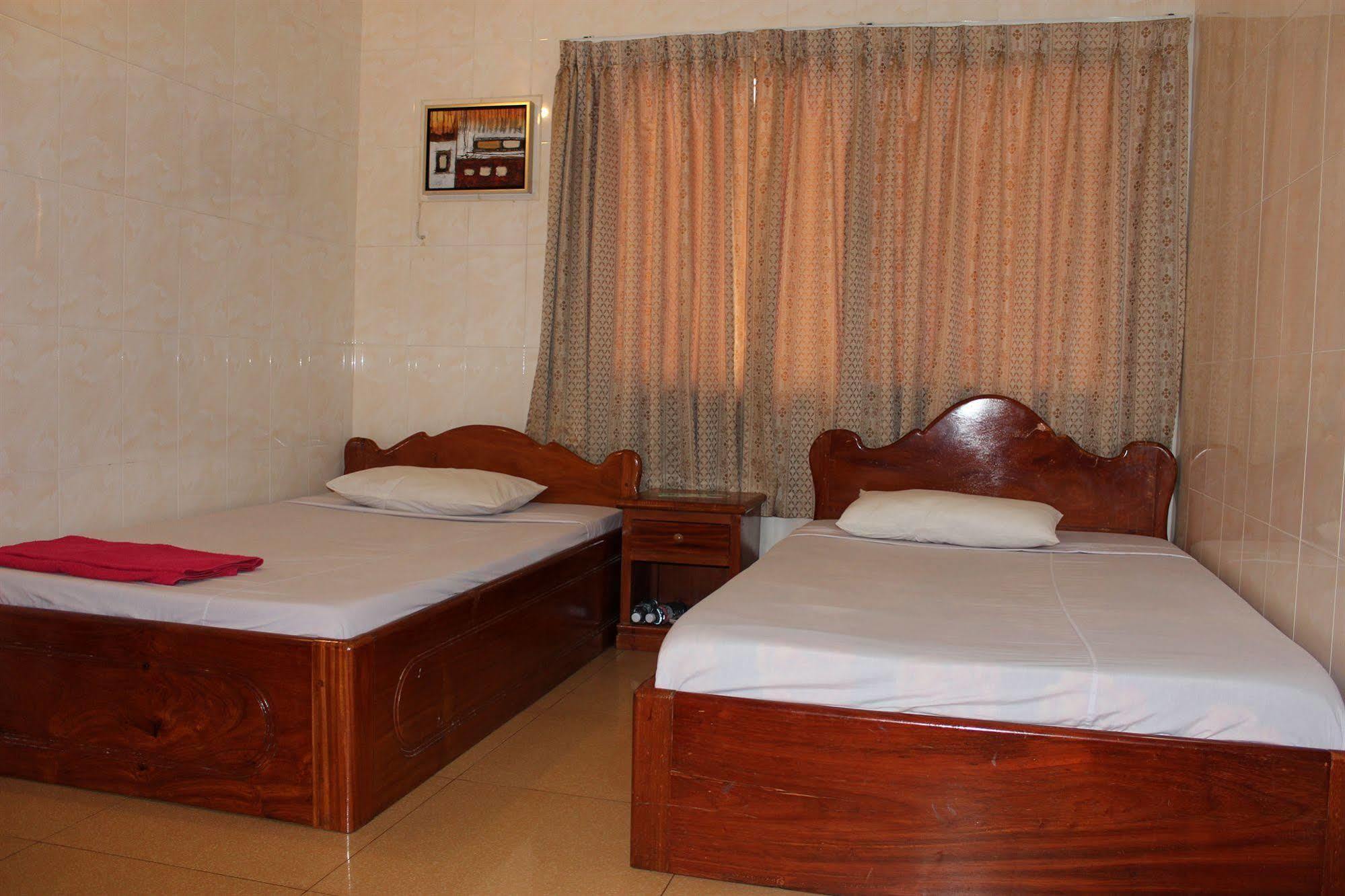 Lucky 1 Guesthouse Phnom Penh Exterior foto