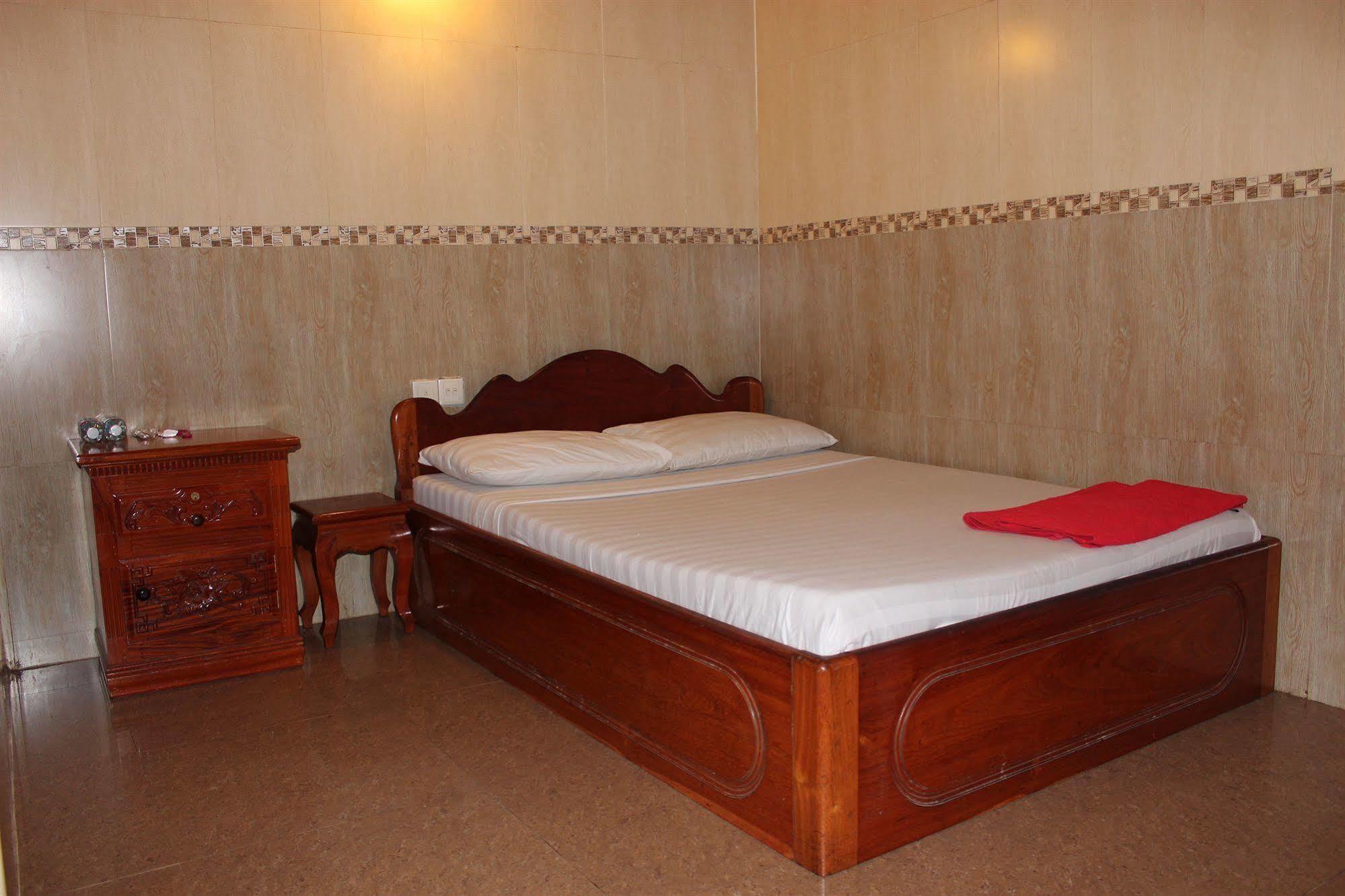 Lucky 1 Guesthouse Phnom Penh Exterior foto